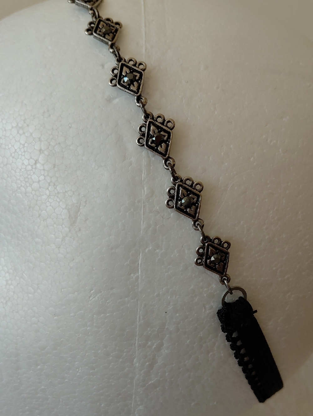 Vintage-Inspired Black and Silver Headband